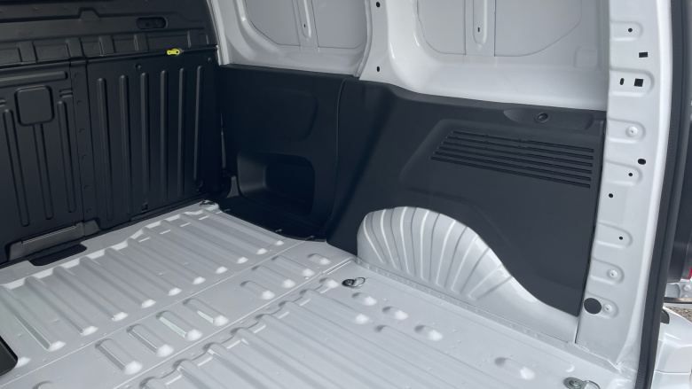 Vauxhall Combo Cargo Combo Diesel 1.5 Turbo D 100ps Pro H1 Van